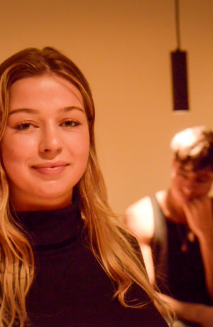 « Être simplement là » : le lien de Sara et Faisal à Hejmo Plus